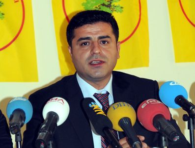 SIYASI PARTILER YASASı - Demirtaş grup toplantısı konuşmasını sonlandırdı