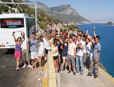 OLIMPOS - 1.üniversiteliler Buluşuyor Etkinliği Antalya'da Gerçekleştirildi