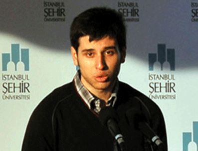 İzleyenleri kendisine hayran bıraktı