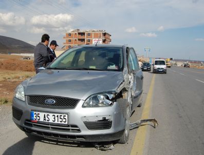 Tatvan'da Trafik Kazası, 1 Yaralı