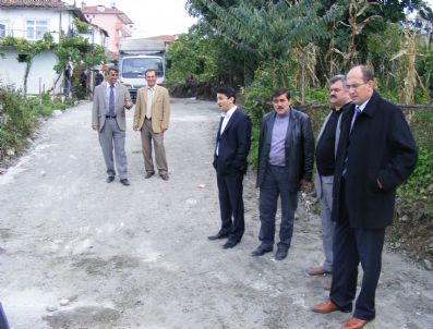 AYDıN MEMÜK - Alaplı'da Köylülerden İmece Usulu Yol Çalışması