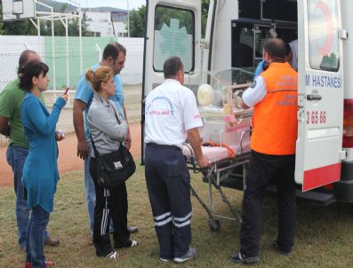 Ambulans Helikopter 'Su' Bebek İçin Havalandı