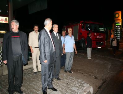 YAĞMURDAN SONRA - Belediye Ekiplerinin Müdahalesi Sel Baskınlarını Önledi