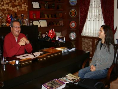 HASAN ÜNVER - İpek Erdem'den Belediye Başkanı Ünver'e Ziyaret