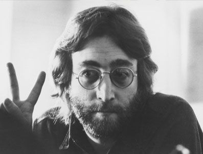 GANDHİ - John Lennon kimdir?