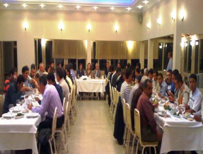 Ödemiş Belediye Başkanı Keskin İşçilerle Yemekte