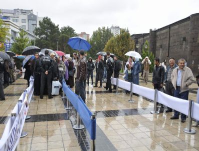 Vatandaşlara 15 Bin Yumurta Dağıtıldı