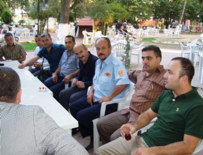 KADIKÖY BELEDIYESI - Kadıköy Belediyesi İtfaiye Ekibi Geyve'de