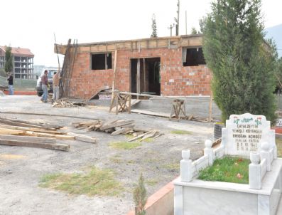 Karabük Köyü Mezarlığın Da Mescid Yapımı