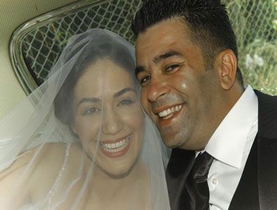 DEMET AKBAĞ - 'Küçük Kadınlar'ın 'Eylül'ü evi terk etti!