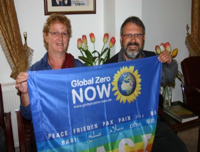 HASAN ÜNVER - Nükleer Silahsızlanmaya Karşı Bisikletle Dünyayı Dolaşıyorlar