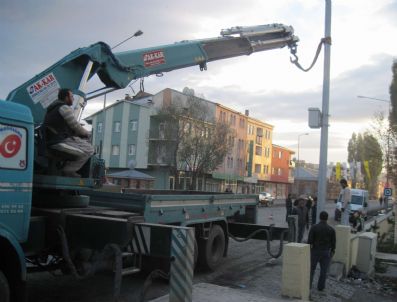 NURETTIN ÖZTÜRK - Ardahan'a Mobese Sistemi Kuruluyor