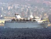 Dikili Bayram Öncesi Dev Gemiyi Bekliyor