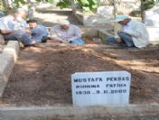 Adanasporlular Bekbaş'ı Unutmadı