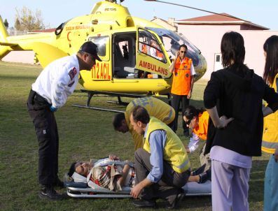 İSMAIL KARAKUYU - Ambulans Helikopter Yeşil Kartlı Hasta İçin Havalandı