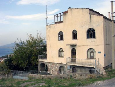 ZAFER KARAMEHMETOĞLU - Dikili Kaymakamlığı Huzurevini Yeniden Kazandıracak