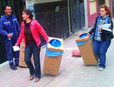 Bandırma'da Ambalaj Atığı Toplama Çalışmaları Sürüyor