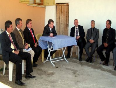 ERKAN KARAHAN - Bayram Öncesi Kaymakamdan Köy Ziyaretleri