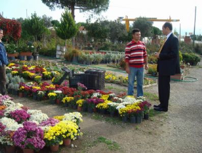 OSMAN TUNÇ - Edremit Kaymakamı Tunç, Çevre Yolu'nu İnceledi
