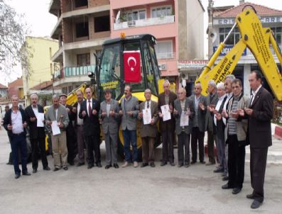 KıZıLCABÖLÜK - Kızılcabölük'e Bayram Hediyesi