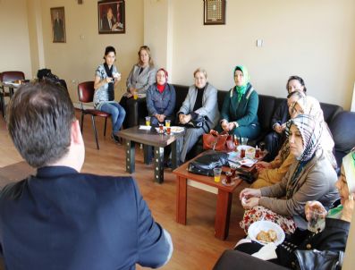 SELÇUK URAL - Mhp Kadın Kolları Üyeleri Ülkü Ocaklarını Ziyaret Etti