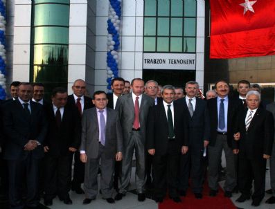 İBRAHIM ÖZEN - Sanayi Ve Ticaret Bakanı Ergün Trabzon'da