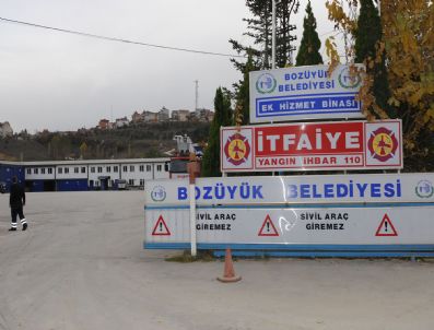 TOPRAKBANK - Belediye Bayramda İş Başında