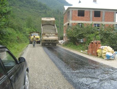 AYKUT PEKMEZ - Çalış-hamzalı Grup Köy Yolu Asfaltlandı