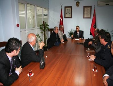 RECEP GÜVEN - Siirt Emniyet Müdürü Güven Basın Mensuplarıyla Bayramlaştı