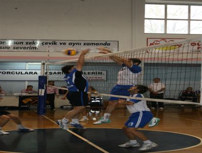 Aroma Erkekler Voleybol 3. Ligi