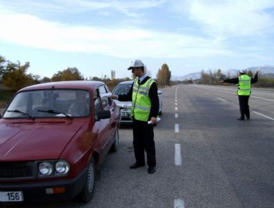 Bayram Öncesi Trafik Ekipleri Denetimlerini Sıklaştırdı