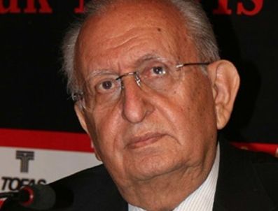 ÇINDORUK - DP lideri Cindoruk, CHP ile dalga geçti