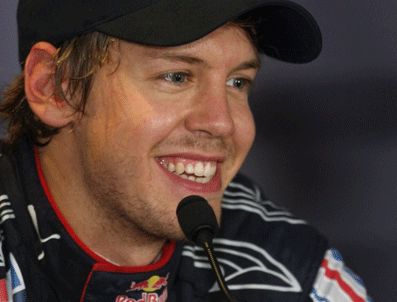 SEBASTIAN VETTEL - Formula 1'de 2010 sezonunun şampiyonu Sebastian Vettel oldu
