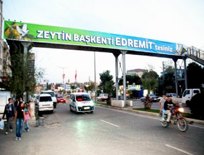 TUNCAY KıLıÇ - 'Zeytinin Başkenti Edremit' Sloganı İlgi Gördü