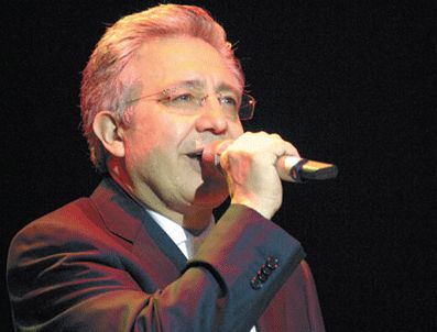 LIVANELI - 14 yıl aradan sonra Londra'da konser verdi