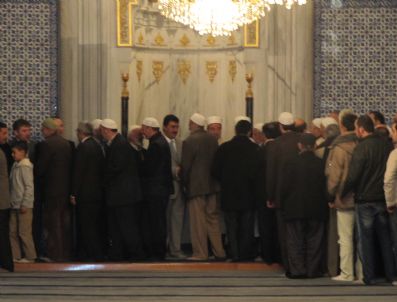 MUSTAFA HAMARAT - Ak Parti'li Mustafa Hamarat Ünyelilerle Bayramlaştı