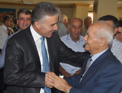 BAYRAM HARÇLıĞı - Gaziantep'te Kurumlarda Bayramlaşma