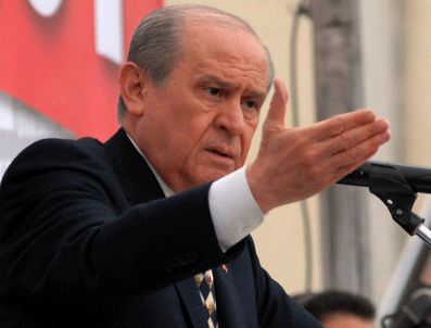 Bahçeli'den Kılıçdaroğlu'na kabir ziyareti eleştirisi