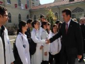 Gönüllü Eğitmenlerden Örnek Davranış