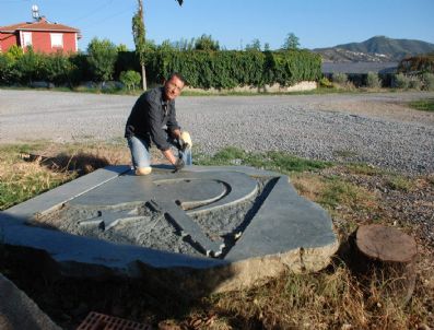 Şehit İçin Özel Anıt