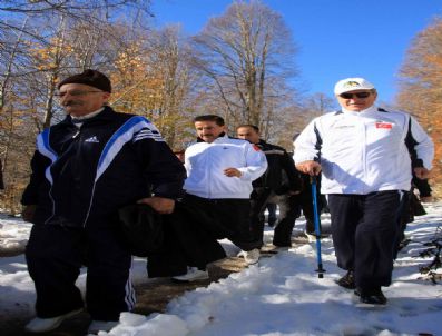 ŞÜKRÜ KARABALıK - Vali Topaca Ve Başkan Karaosmanoğlu Kartepe'de