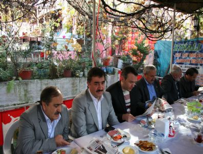 TICABI CIVELEK - Milletvekili Hamarat'ın Kumru Ziyareti