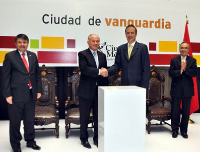 DINLER ARASı DIYALOG - Dünya Şehirleri'nin yeni başkanı Kadir Topbaş