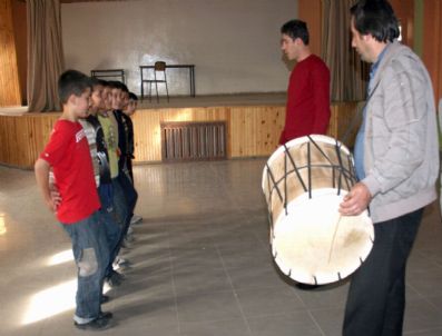 Erzurum Bar'ının İnceliklerini Öğreniyorlar