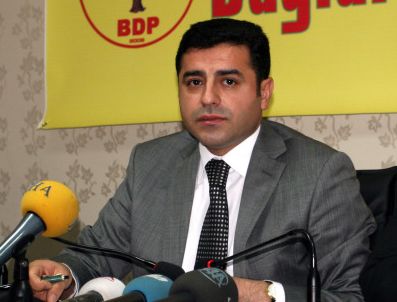 NTV - Diyarbakır Paris olma sevdasıyla yanıp tutuşmuyor