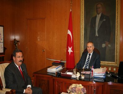 ZKU - Zkü Rektörü Açıkgöz'den Ata'ya Veda Ziyareti