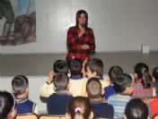 Ağız Ve Diş Sağlığı Haftası'nda Öğrencilere Ücretsiz Diş Macunu Ve Fırçası