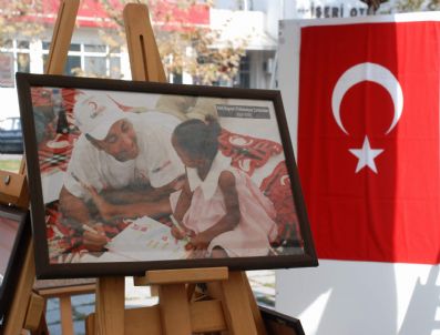 SEDAT OKTAR - Tokat'ta Türk Kızılayı Fotoğraf Sergisi Açıldı