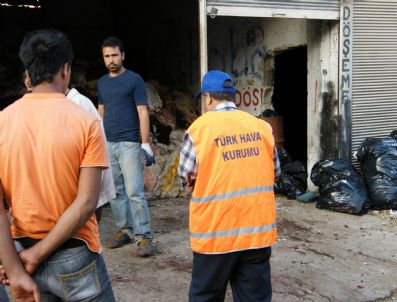 TURHAN AYVAZ - Türk Hava Kurumu Kilis'te 3 Bin 965 Adet Kurban Derisi Topladı