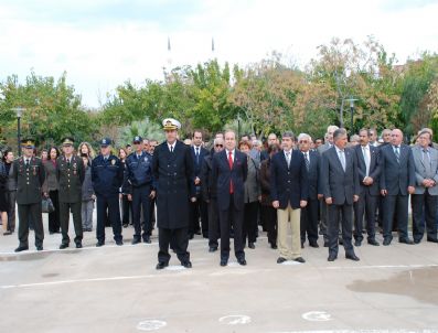 ALI KATıRCı - Didim'de 24 Kasım Öğretmenler Günü Kutlamaları